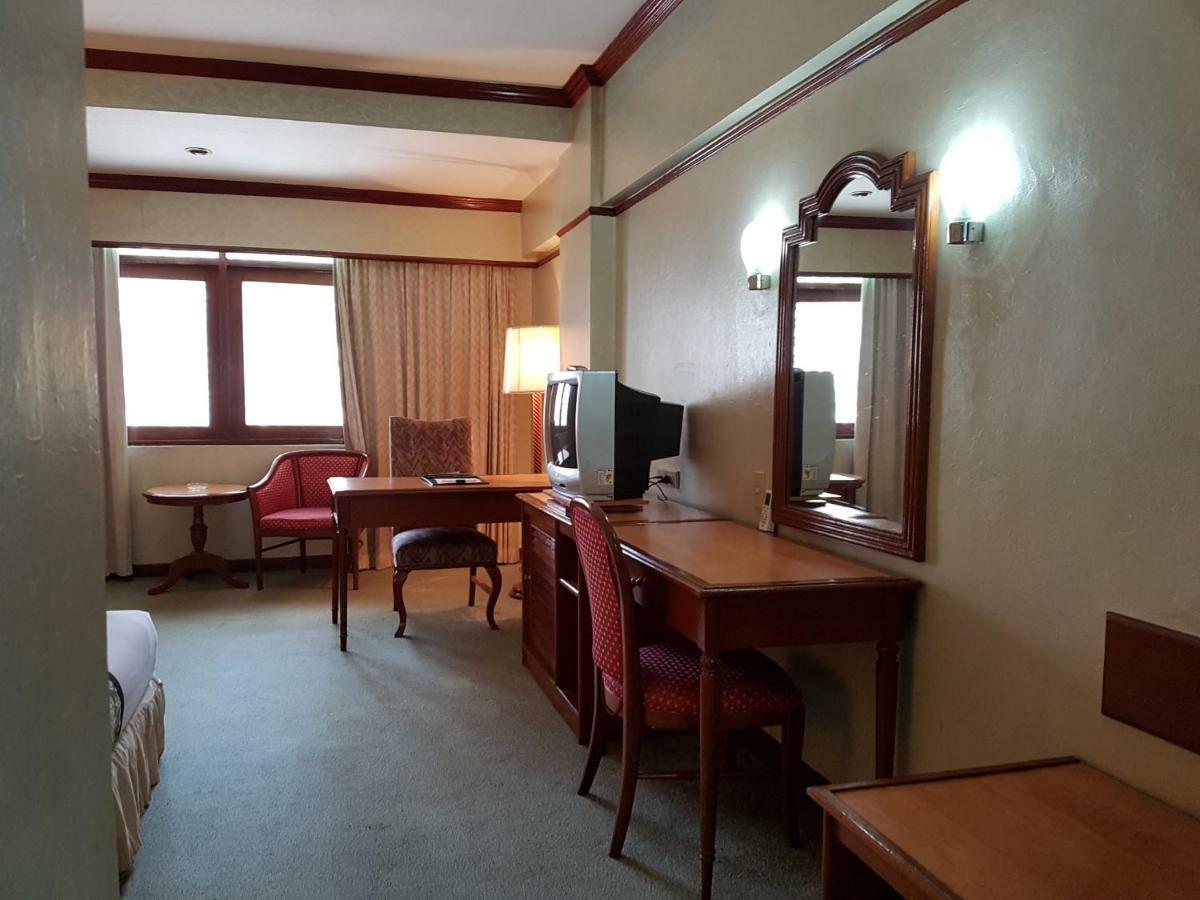 The Park Hotel Sukhumvit 7 Bangkok Luaran gambar